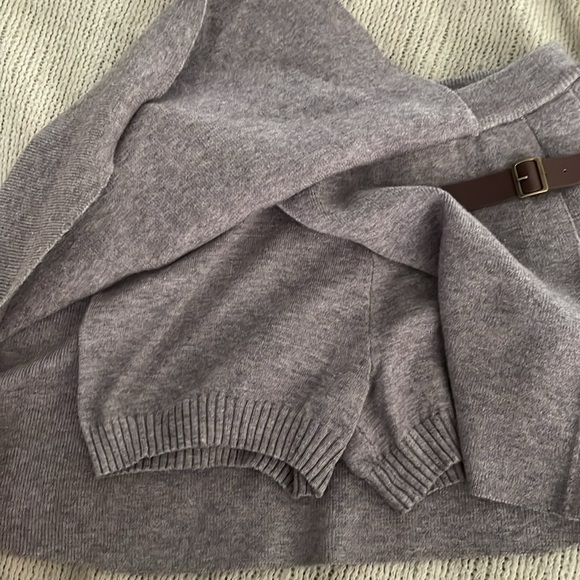 Carver Cloud Knit Skort by Frankies Bikinis - Picture 5 of 6